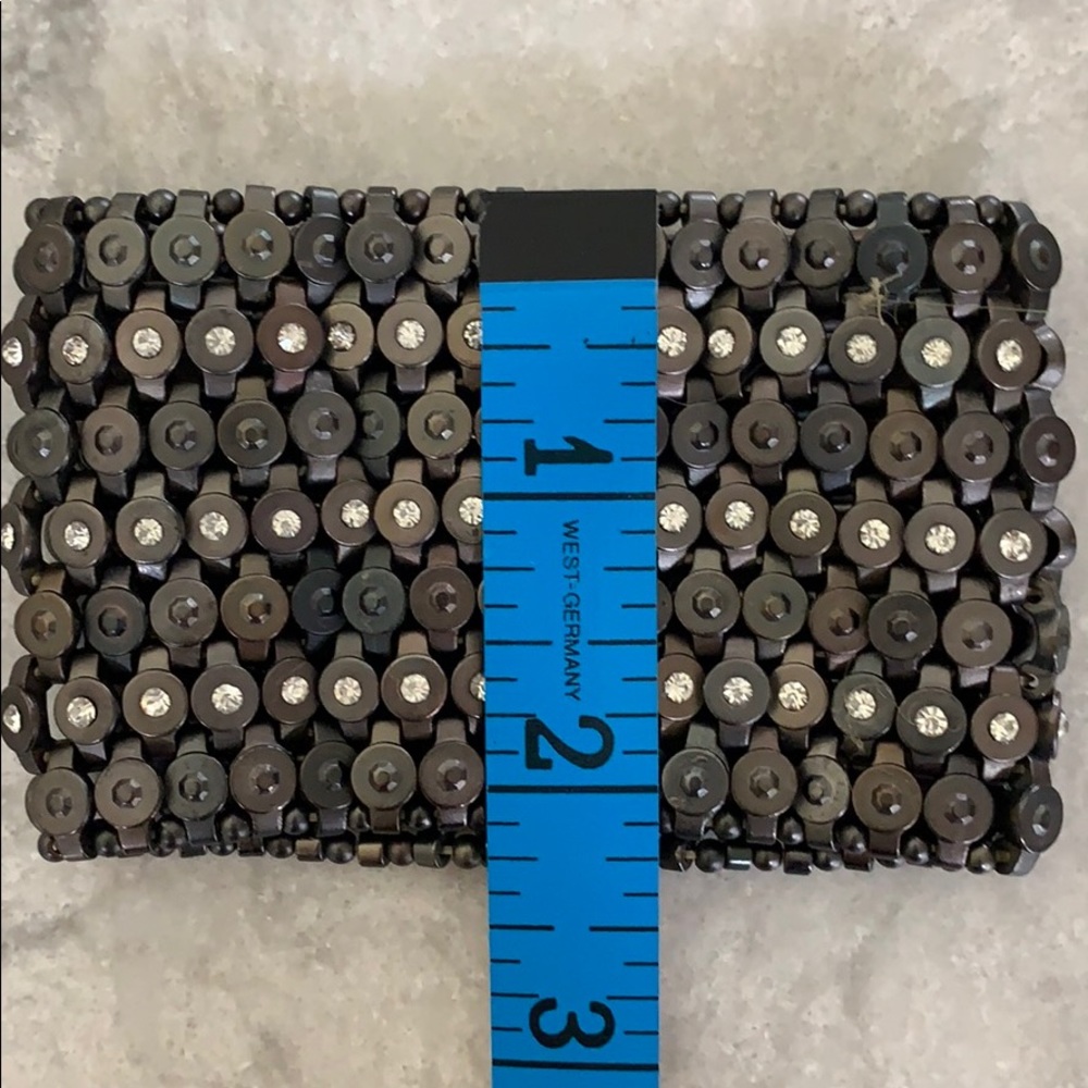 Stretch Rivet Bracelet with Rhinestones - Picture 4 of 4